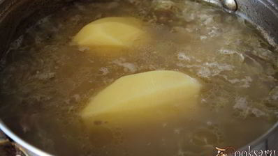 щи из квашенной капусты с болгарским перцем