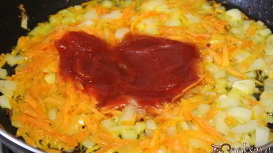 щи из квашенной капусты с грибами и перловкой