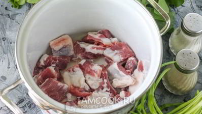 щи из щавеля на мясном бульоне