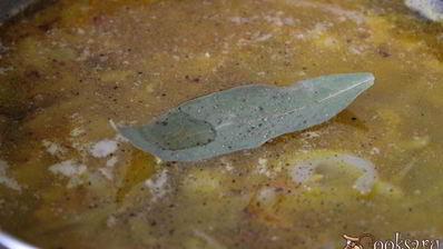 щи из свежей капусты с нутом