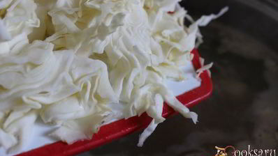 щи из свежей капусты с перловкой