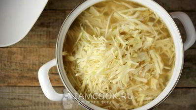 щи с фасолью и желудками индейки