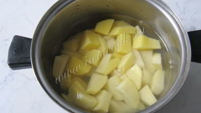 щи с квашеной капустой и грибами