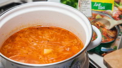 щи с квашеной капустой