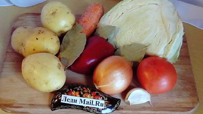 щи со свиными ребрышками