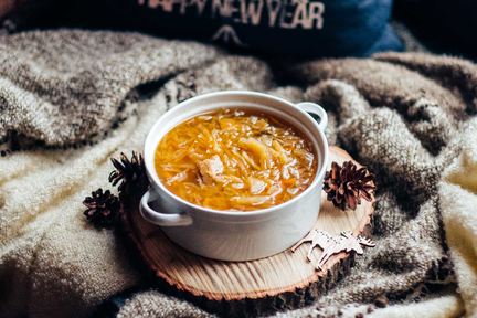 Суточные щи из кислой капусты