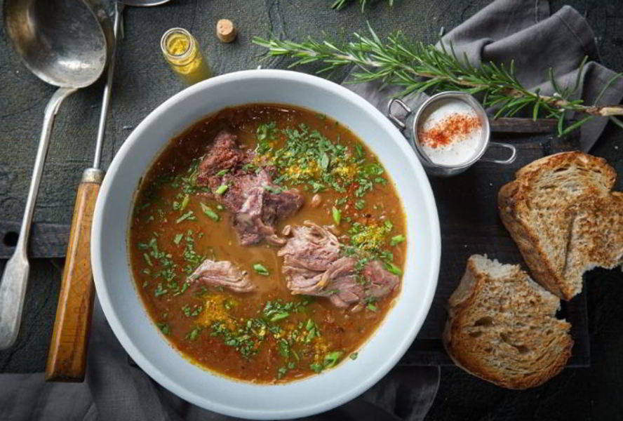 Томленые в печи суточные щи с белыми грибами