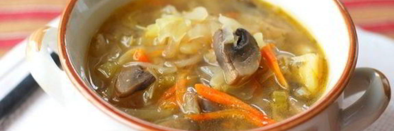 Вегетарианские щи из квашеной капусты