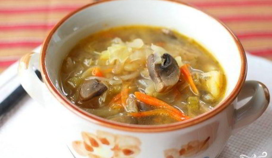 Рецепт вегетарианских щей из квашеной капусты