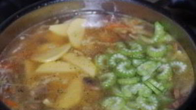 вегетарианские щи из квашеной капусты