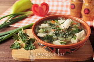 Зеленые щи с капустой и крапивой