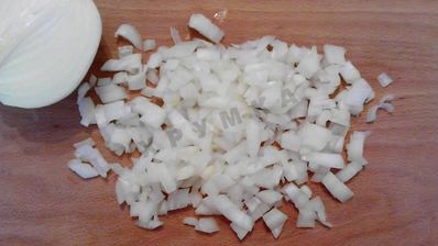 зеленые щи с крапивой и щавелем с яйцом