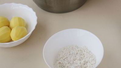 зеленые щи с крапивой и щавелем