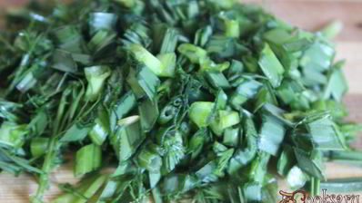 зеленые весенние щи с фрикадельками