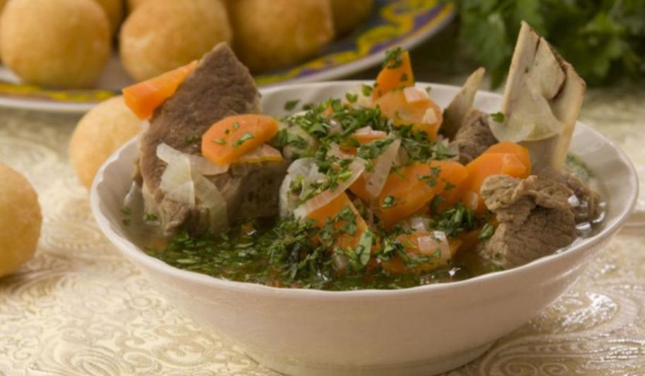 Рецепт шурпы из говядины в горшочке