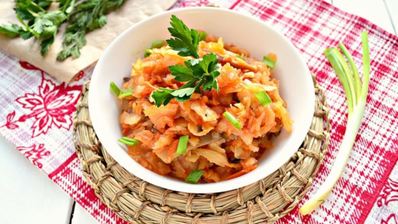 капустная солянка с грибами