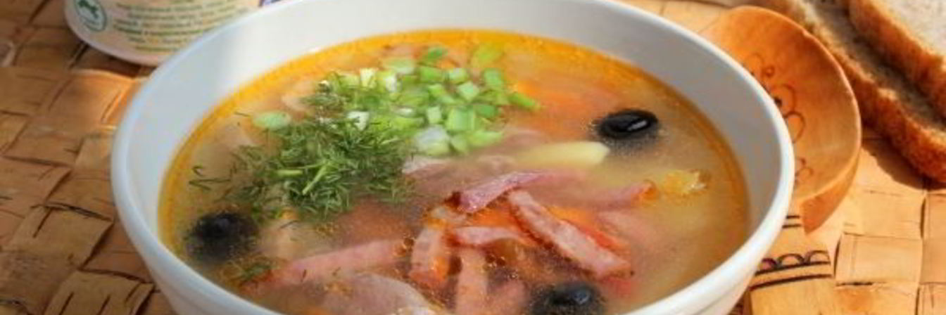 Мясная солянка в мультиварке