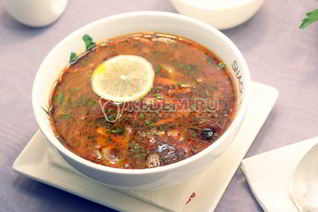 Мясная солянка