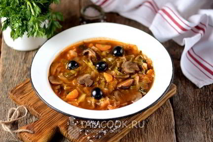 Постная солянка из свежей капусты