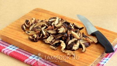 постная солянка с грибами