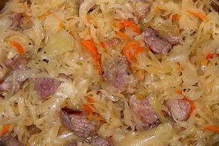 Солянка из говядины и квашенной капусты