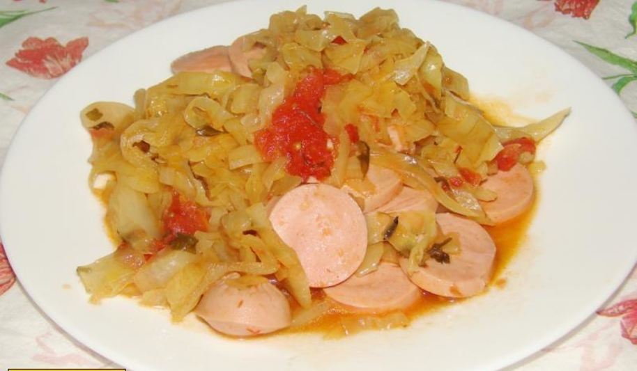 Рецепт солянки из капусты с сосисками