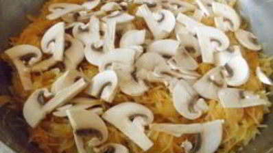 солянка из свежей капусты с грибами