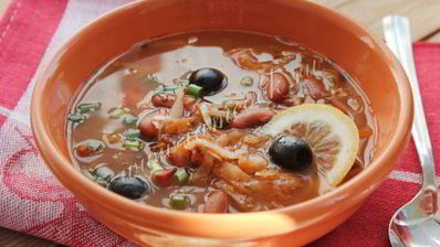 солянка с фасолью