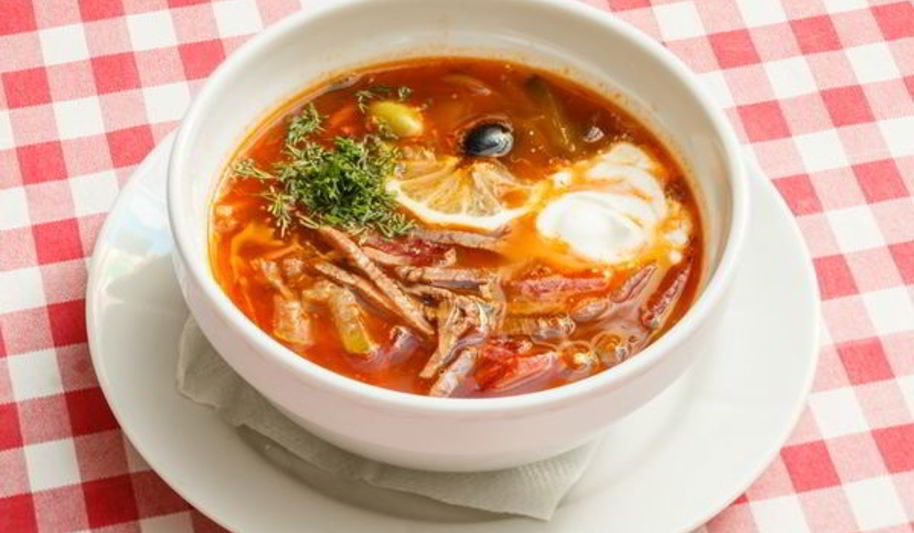 Рецепт солянки с говяжьим сердцем и беконом