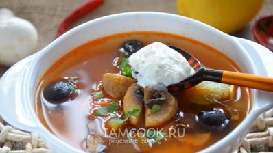 солянка с грибами