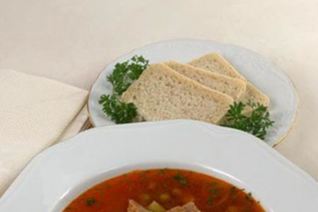 Солянка с консервированным тунцом