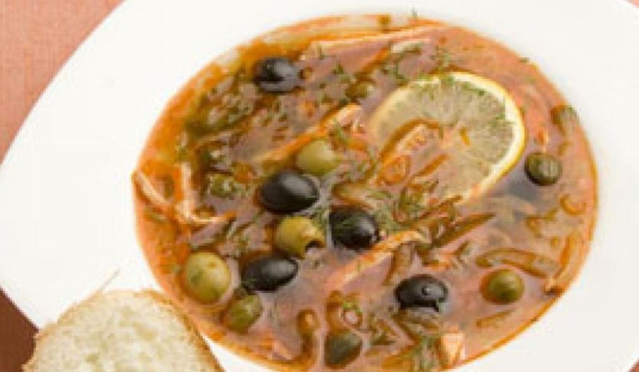 Рецепт солянки с копченой курицей