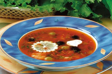 Солянка с мясом птицы