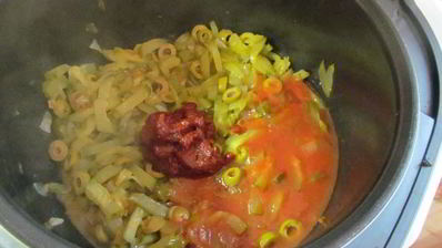 солянка сборная мясная в мультиварке