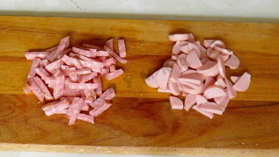 суп солянка с оливками и колбасой