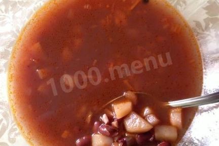 Суп из красной фасоли в томатном соусе