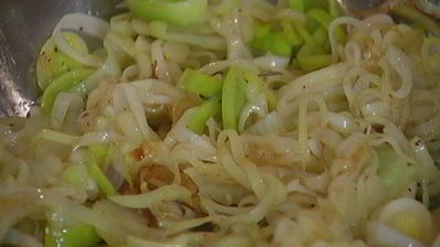 суп из нута с беконом и розмарином