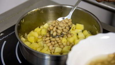 суп из шпината с креветками