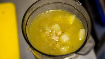 суп из шпината с креветками