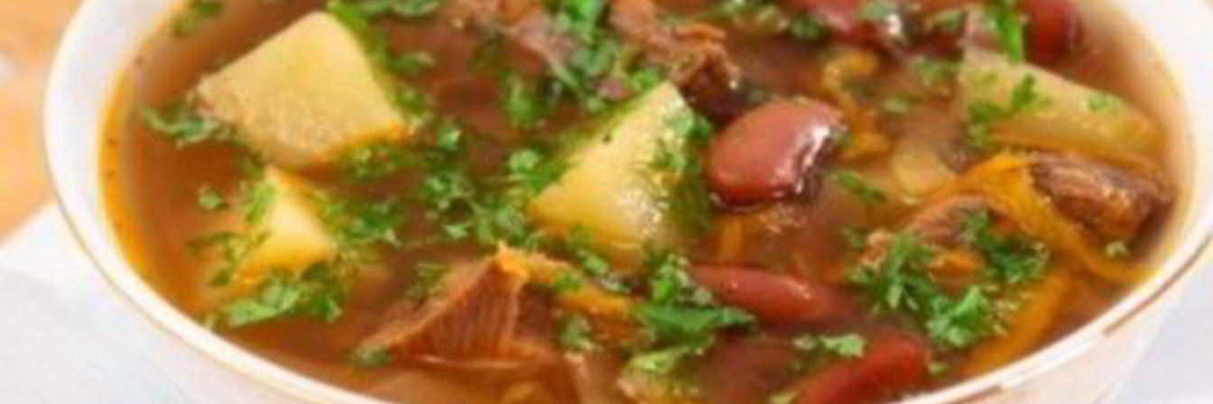 Суп из свинины с фасолью и картофелем по-украински