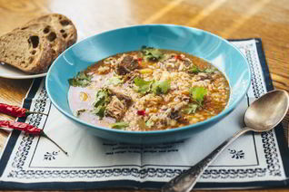 Харчо по-грузински со сливами