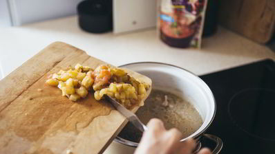 харчо по-грузински со сливами