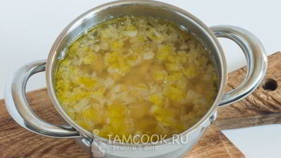 каталонский картофельный суп-пюре с бобами