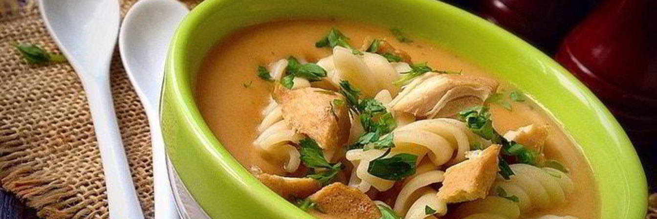 Куриный суп-пюре с макаронами