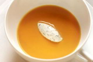 Морковный суп-пюре с ароматным муссом