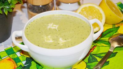 постный суп-пюре из зеленого горошка