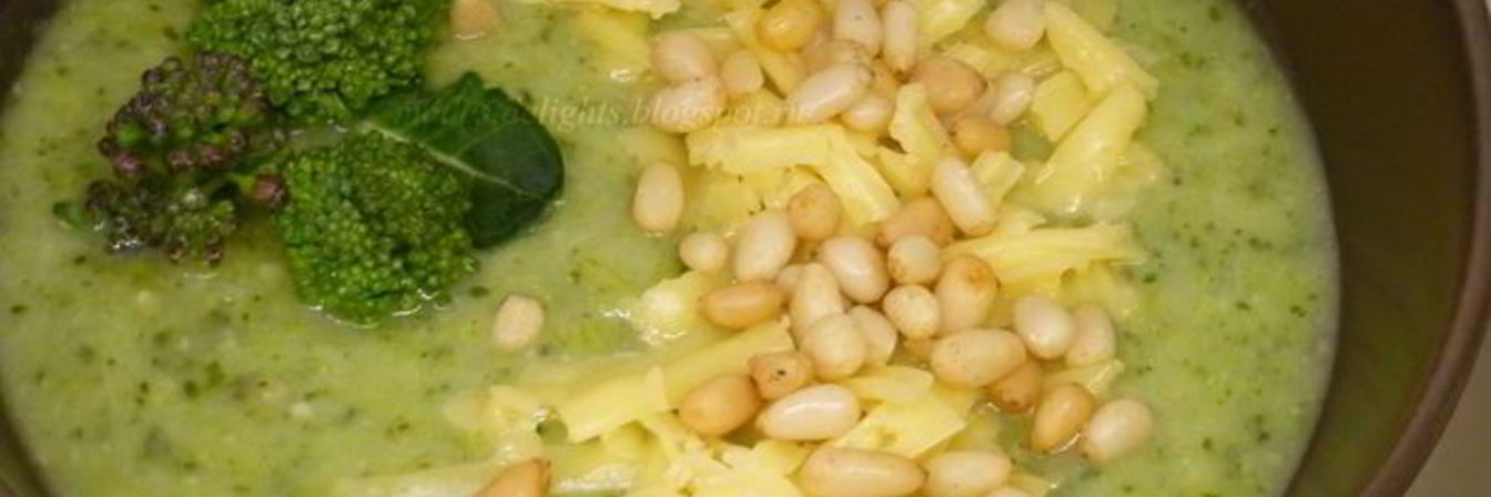 Суп-пюре из брокколи и картофеля