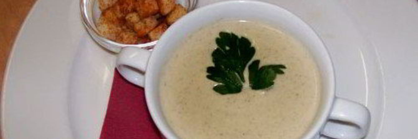 Суп-пюре из грибов в мультиварке