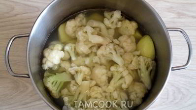 суп-пюре из цветной капусты с луком