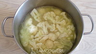 суп-пюре из цветной капусты с луком